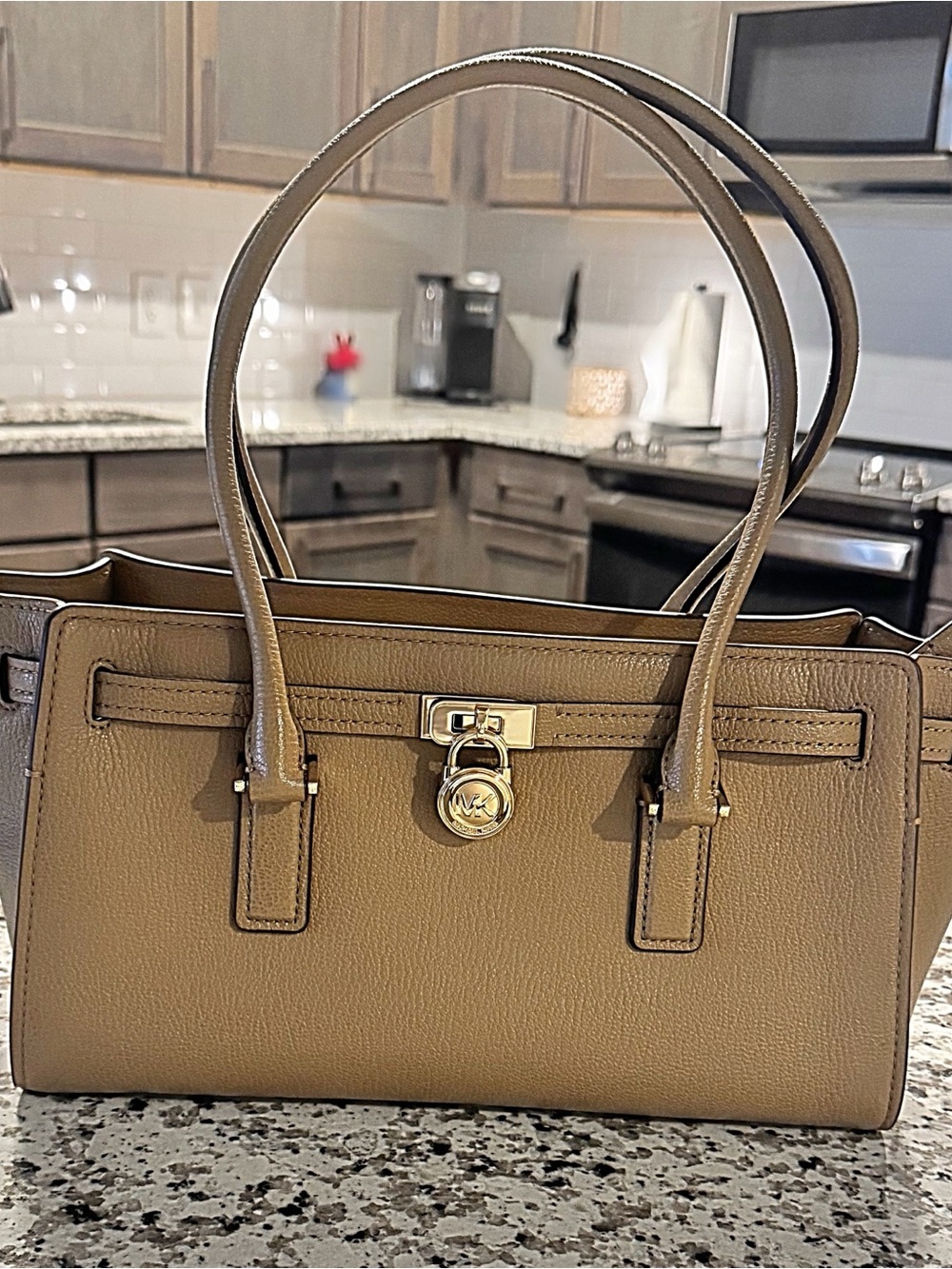 Michael Kors Hamilton Moderne Tan Leather handbag with Gold Hardware